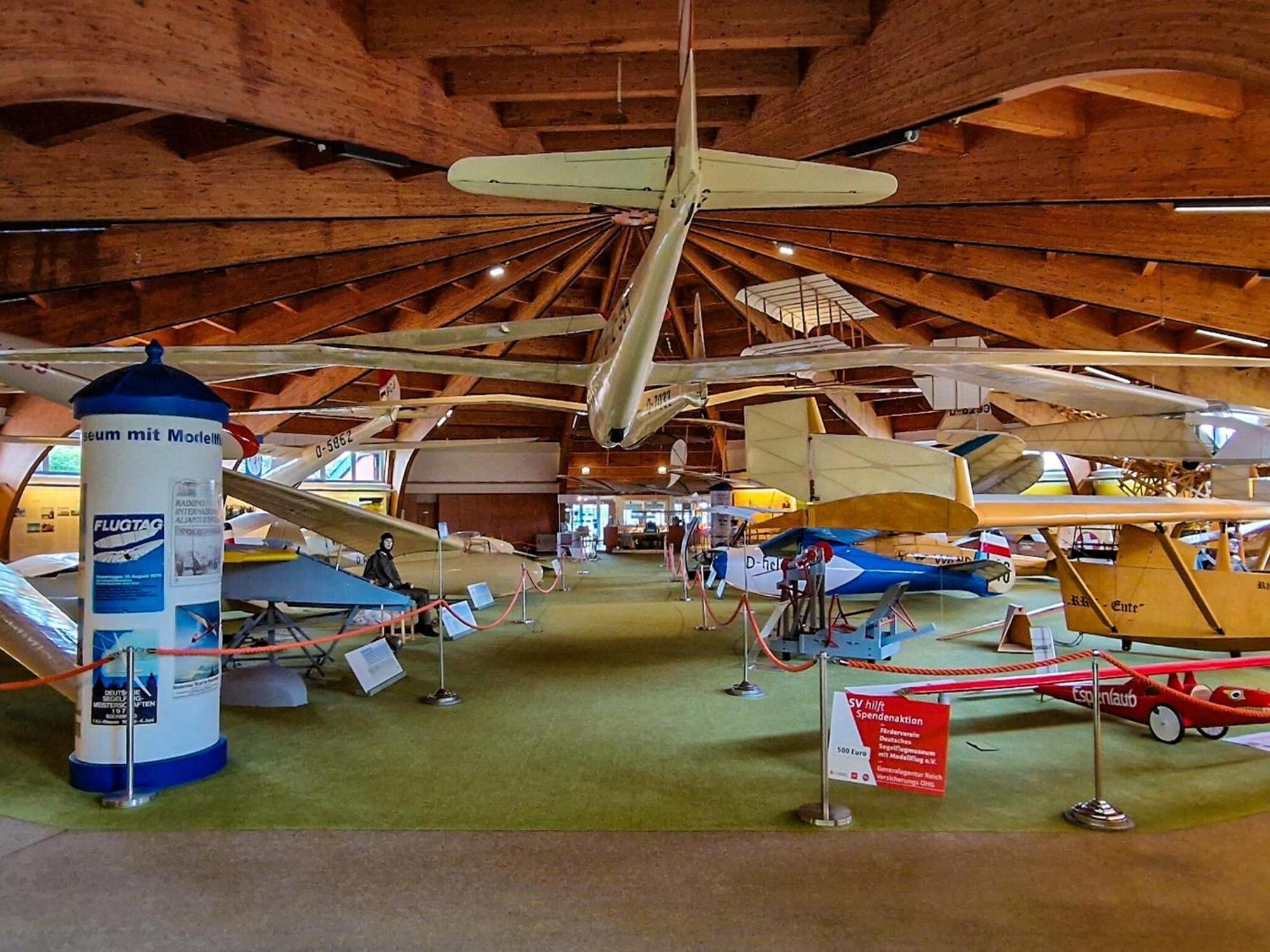 Berghotel Deutscher Flieger Wasserkuppe Gersfeld Ngoại thất bức ảnh
