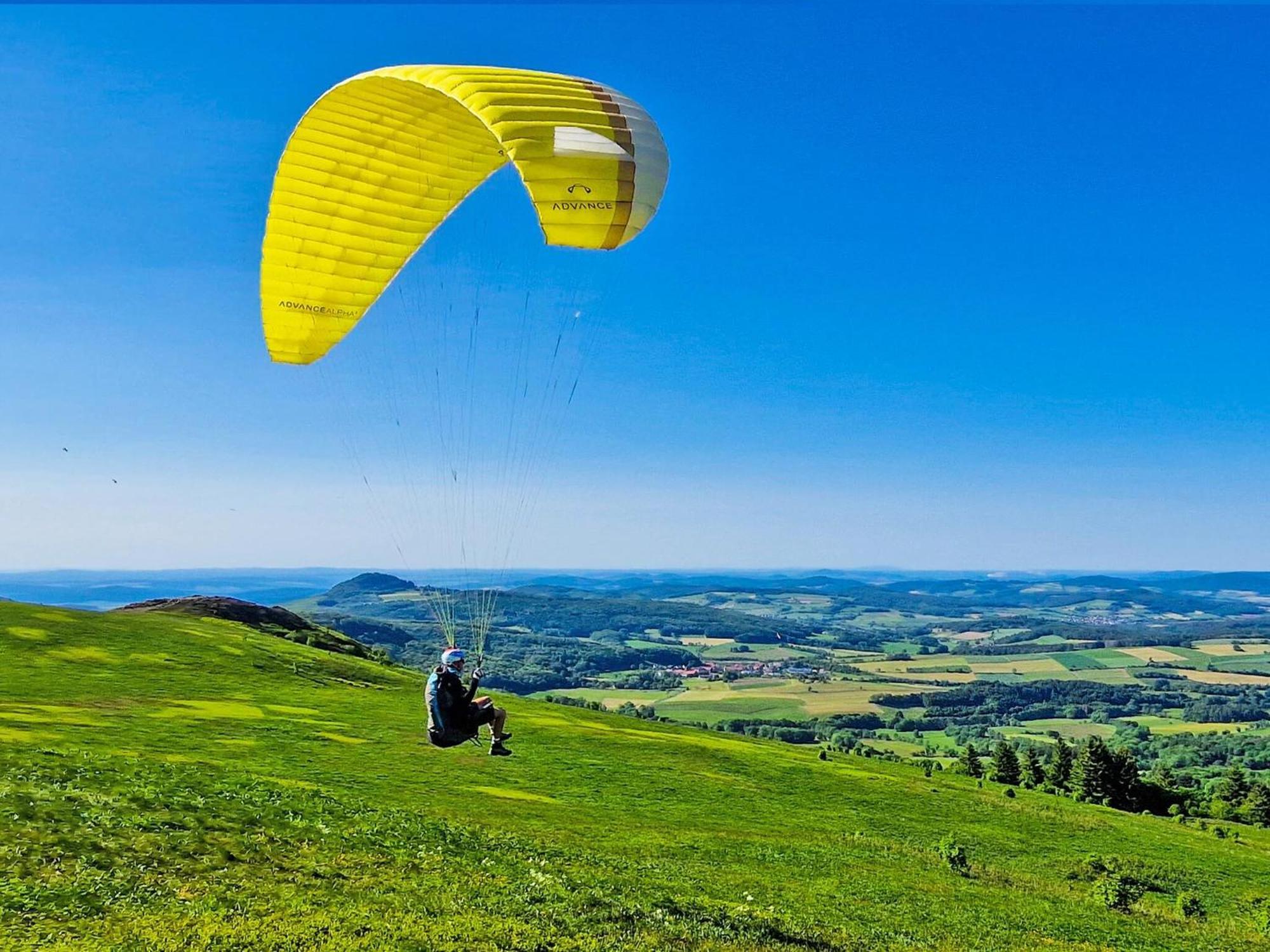 Berghotel Deutscher Flieger Wasserkuppe Gersfeld Ngoại thất bức ảnh