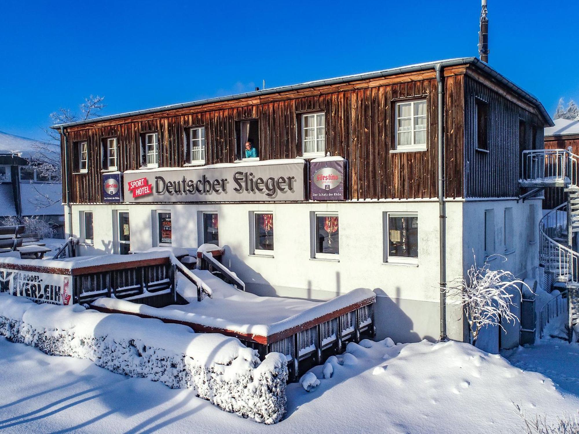 Berghotel Deutscher Flieger Wasserkuppe Gersfeld Ngoại thất bức ảnh