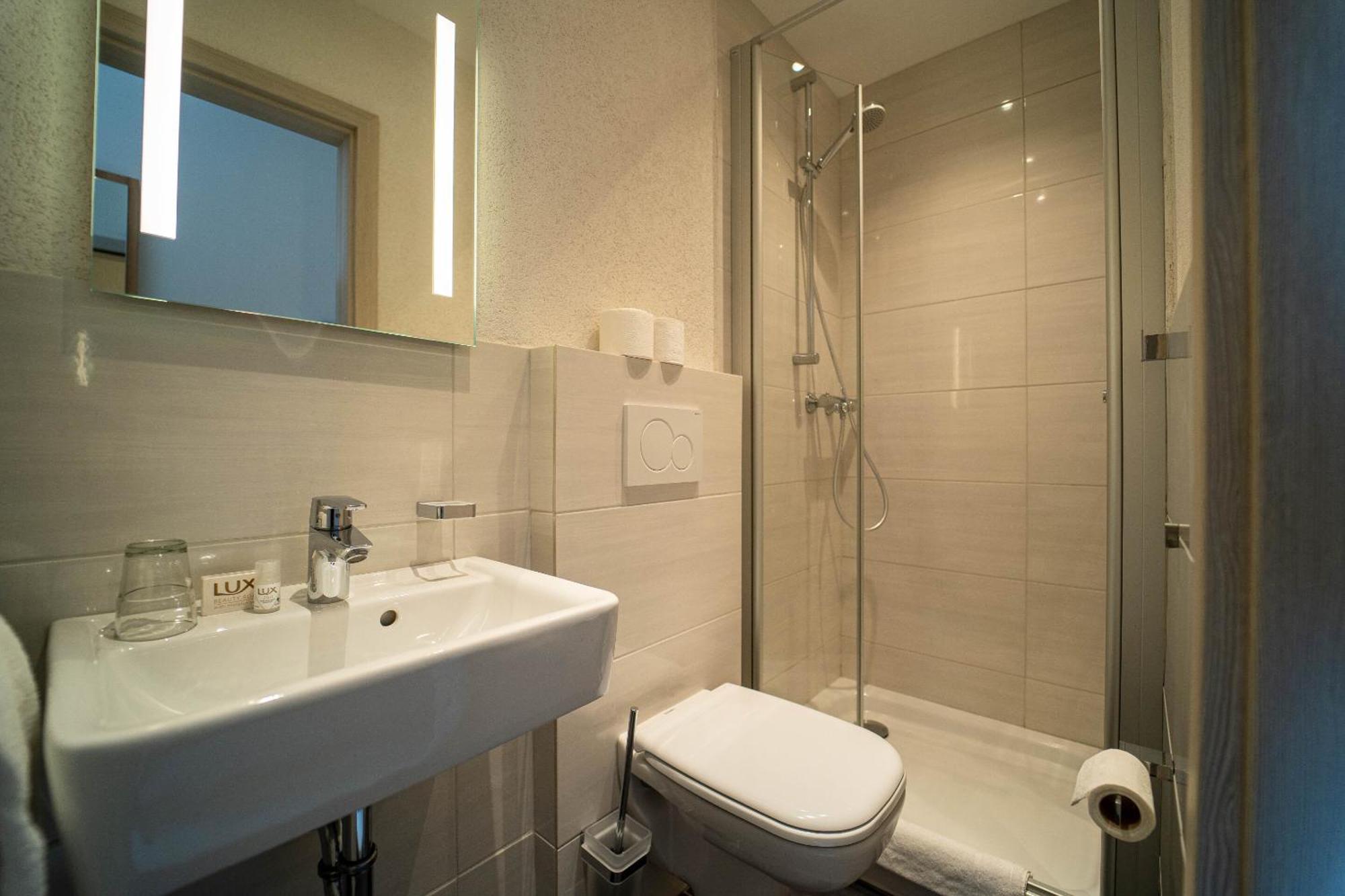 Berghotel Deutscher Flieger Wasserkuppe Gersfeld Phòng bức ảnh