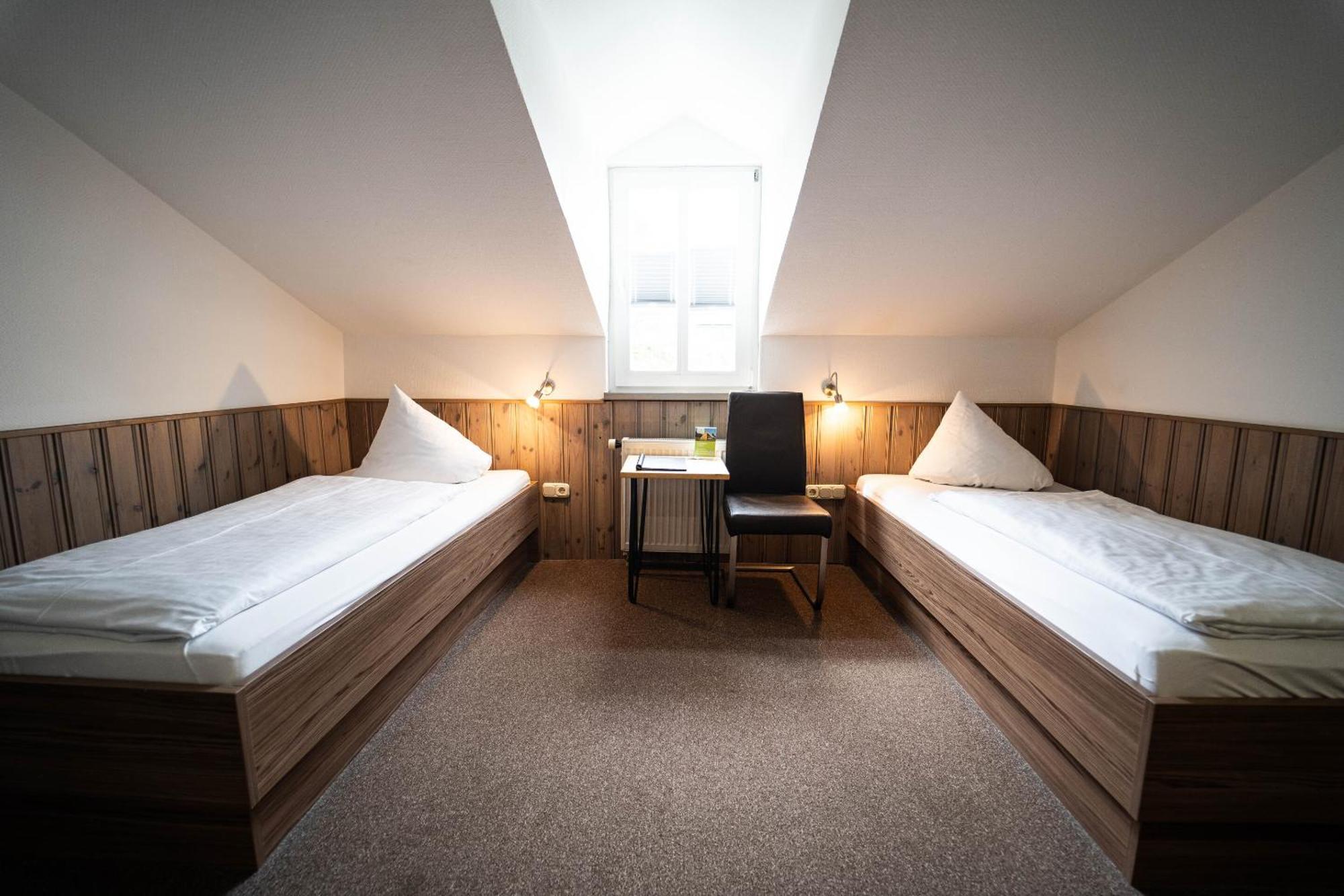 Berghotel Deutscher Flieger Wasserkuppe Gersfeld Phòng bức ảnh