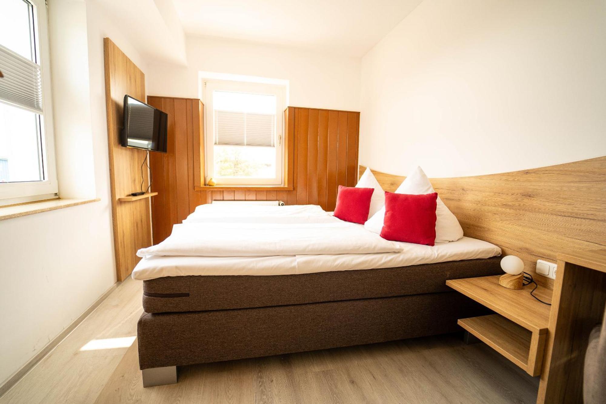 Berghotel Deutscher Flieger Wasserkuppe Gersfeld Phòng bức ảnh