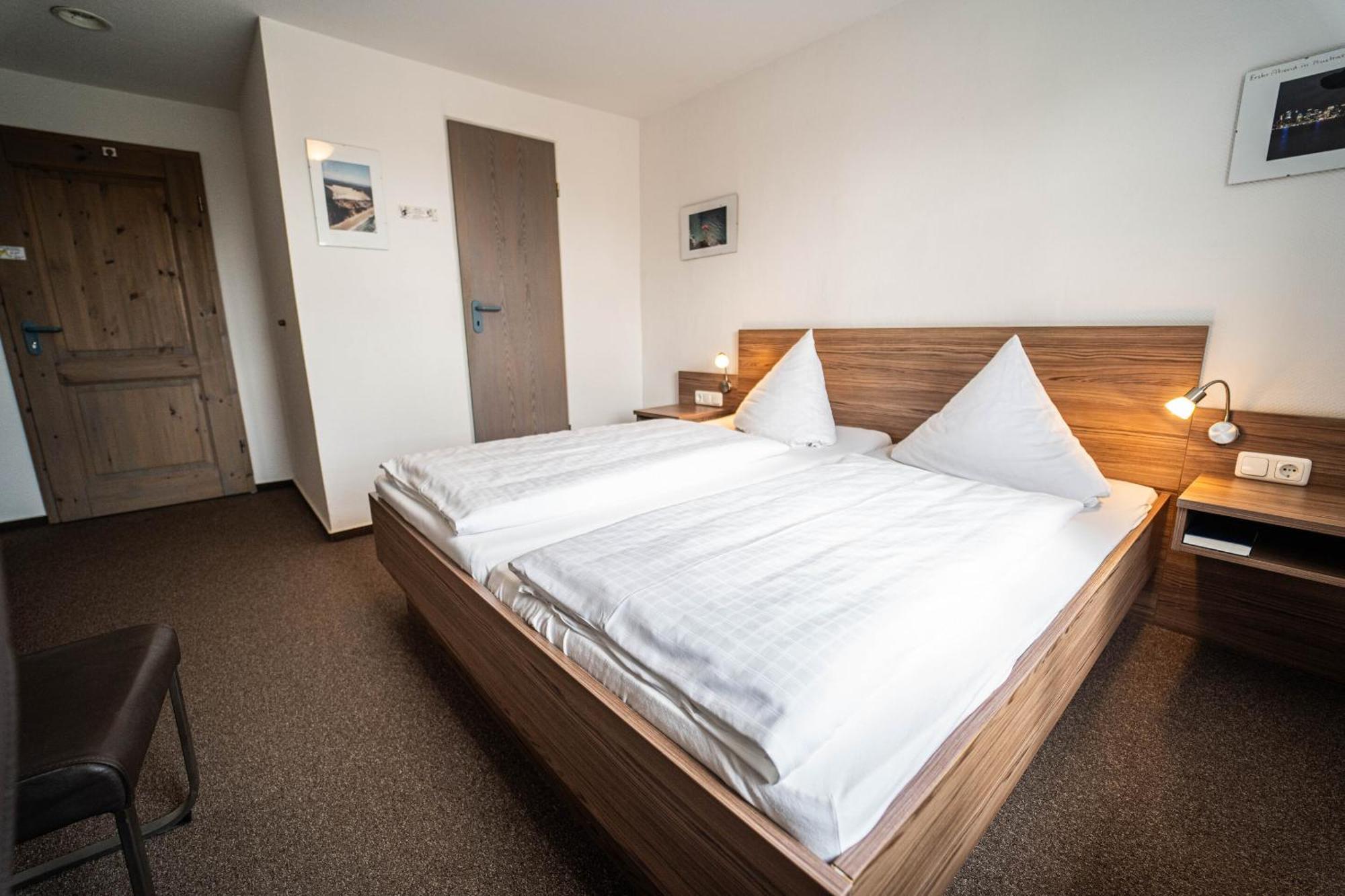 Berghotel Deutscher Flieger Wasserkuppe Gersfeld Phòng bức ảnh